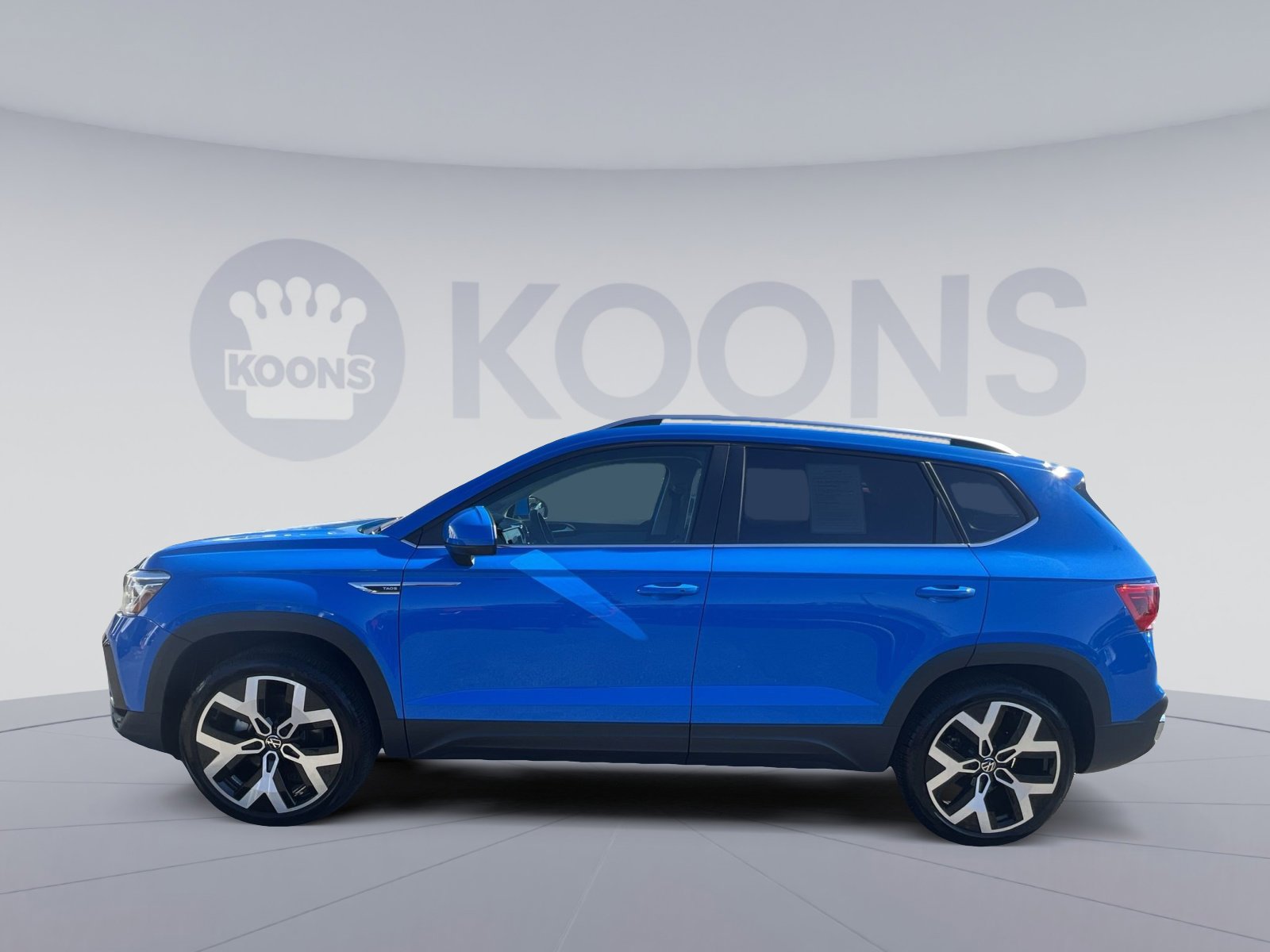 Used 2023 Volkswagen Taos SEL AWD/4WD image 13