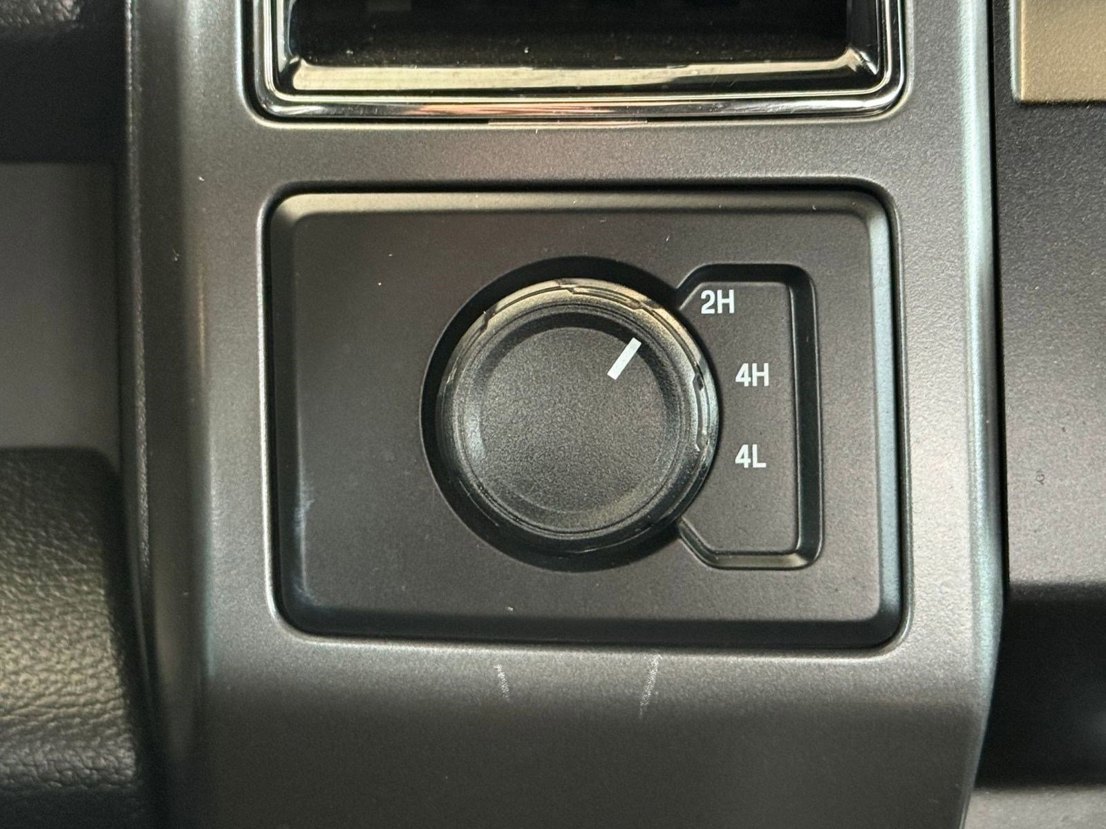 Certified 2020 Ford F150 XLT w/ Equipment Group 302A Luxury image 20