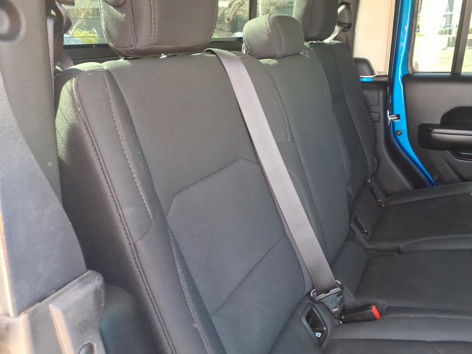 Used 2021 Jeep Gladiator Sport image 15