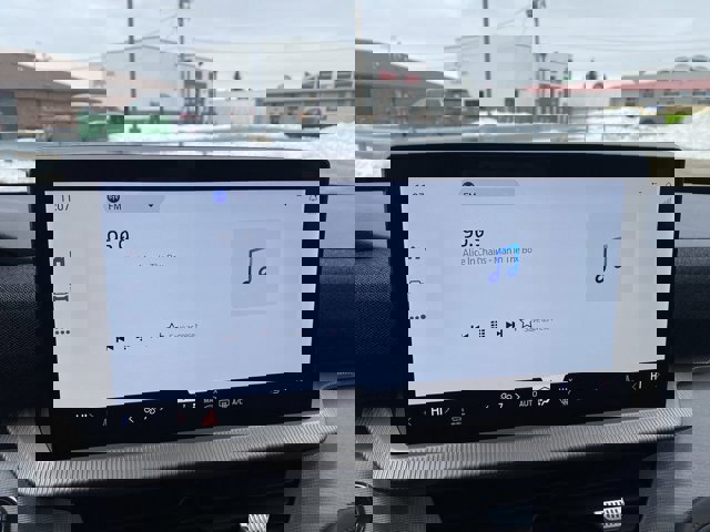 Certified 2025 Ford Explorer Active image 15