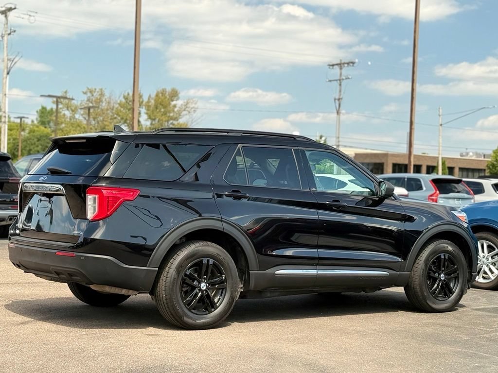 Certified 2023 Ford Explorer XLT AWD/4WD image 27