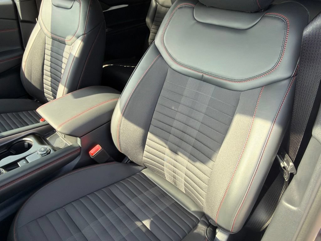 Certified 2026 Ford Explorer ST-Line RWD image 23
