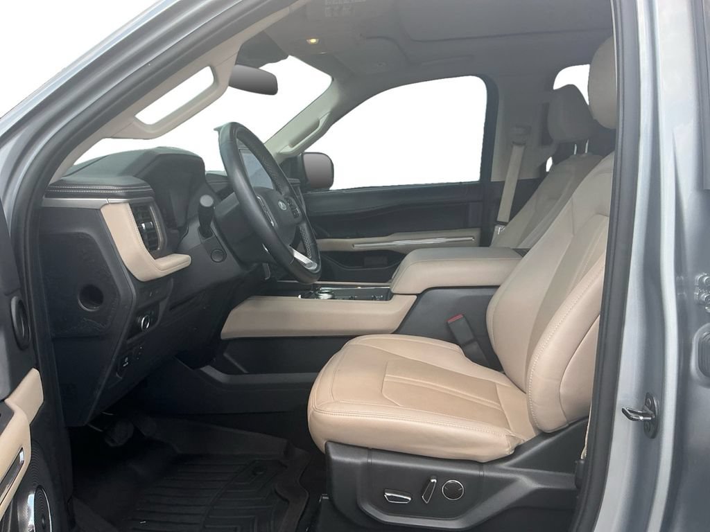 Certified 2024 Ford Expedition Limited RWD image 14