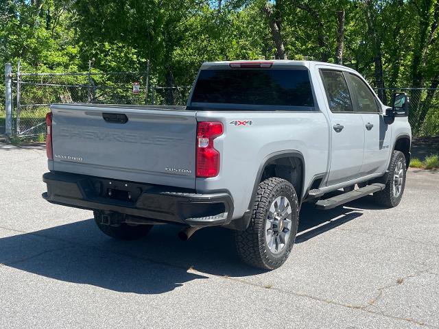 Used 2024 Chevrolet Silverado 2500 Custom w/ Custom Convenience Package AWD/4WD image 3