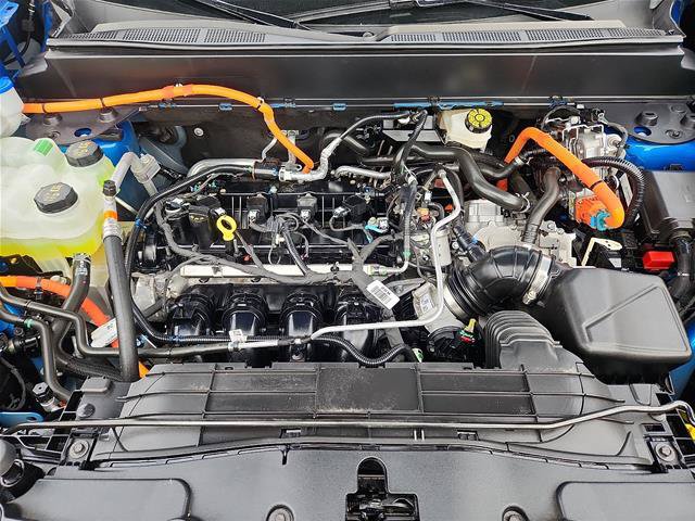 Certified 2025 Ford Maverick XLT FWD image 25