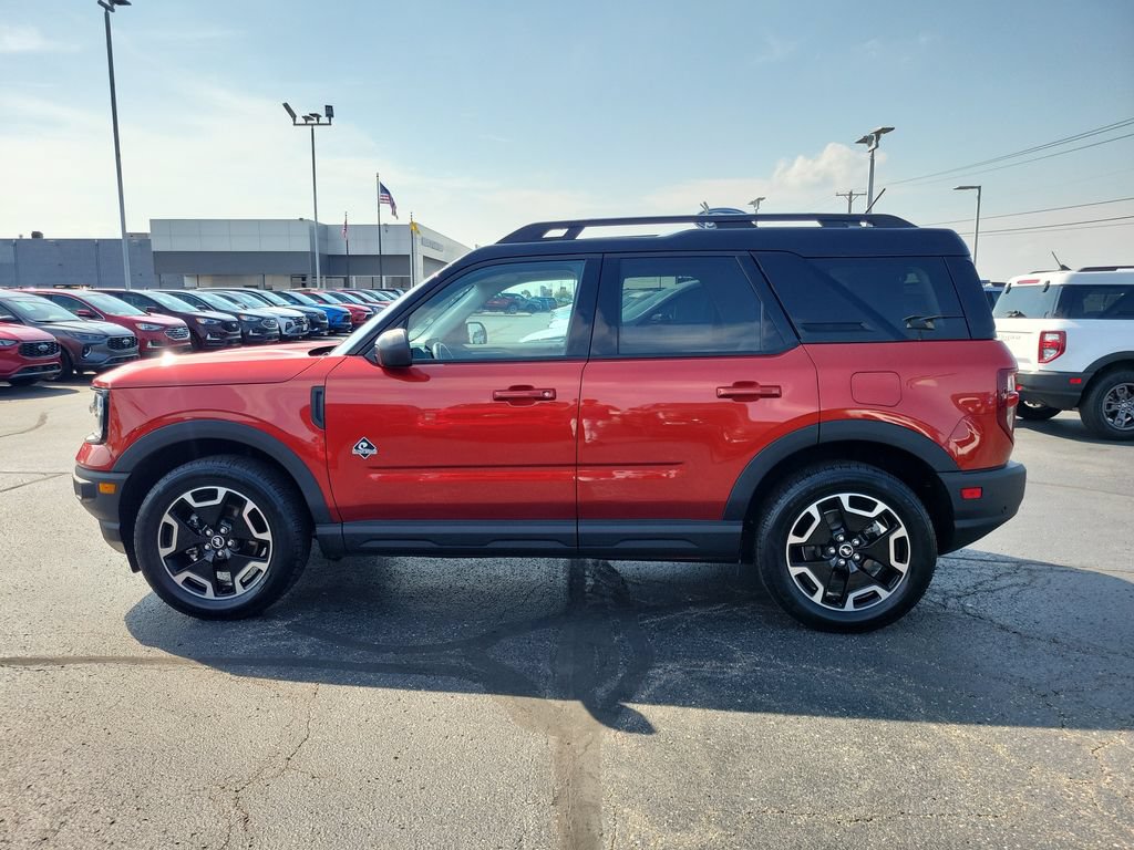 Certified 2023 Ford Bronco Sport Outer Banks w/ Tech Package AWD/4WD image 7