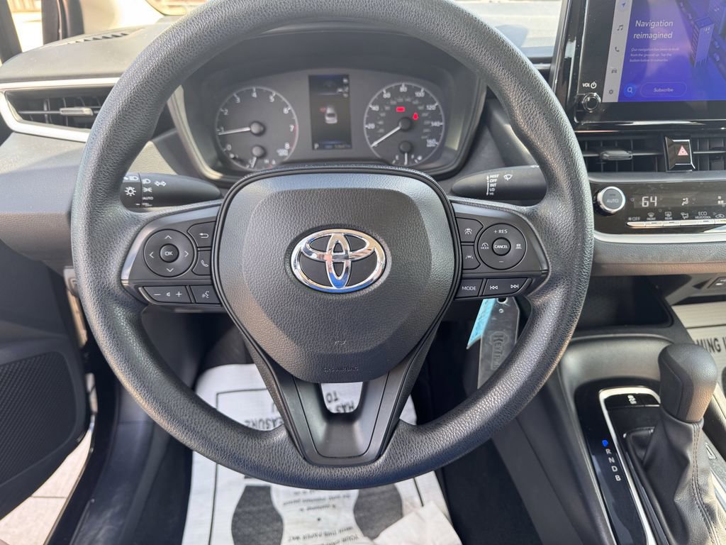 Used 2024 Toyota Corolla LE image 10