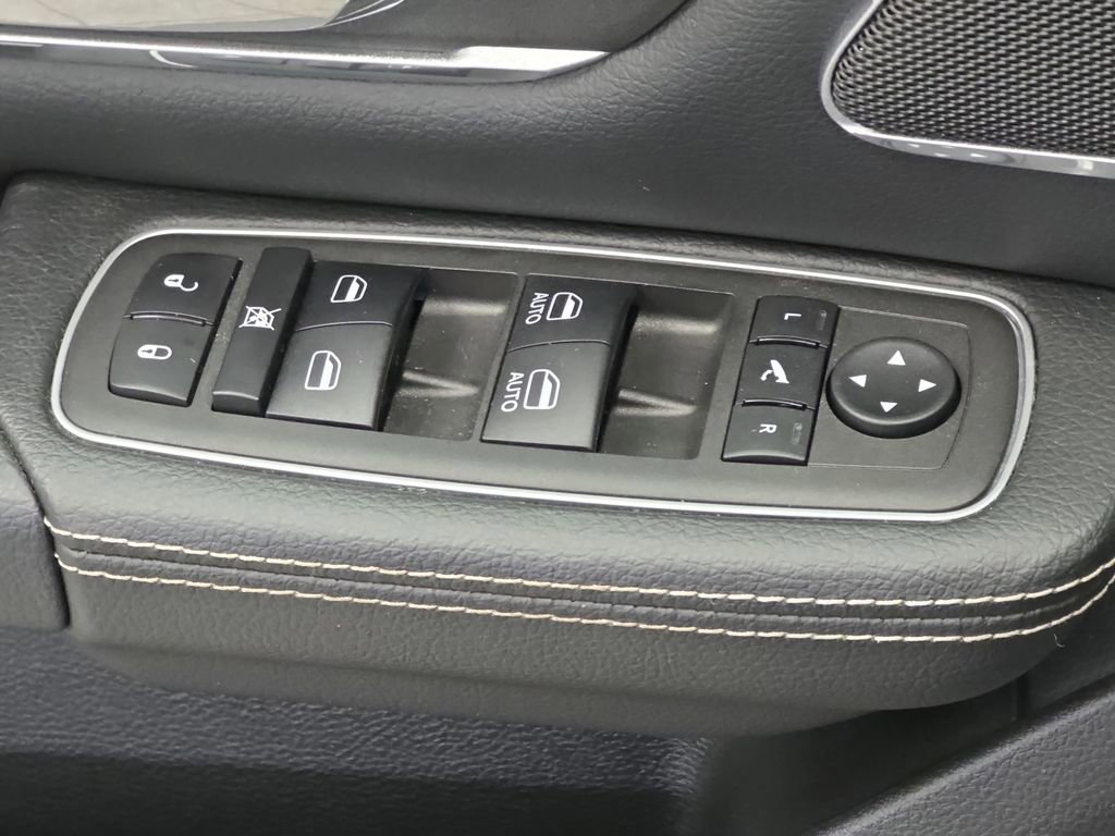 Used 2023 RAM 1500 Laramie image 28