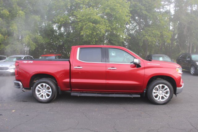 Used 2023 Chevrolet Silverado 1500 LTZ AWD/4WD image 14