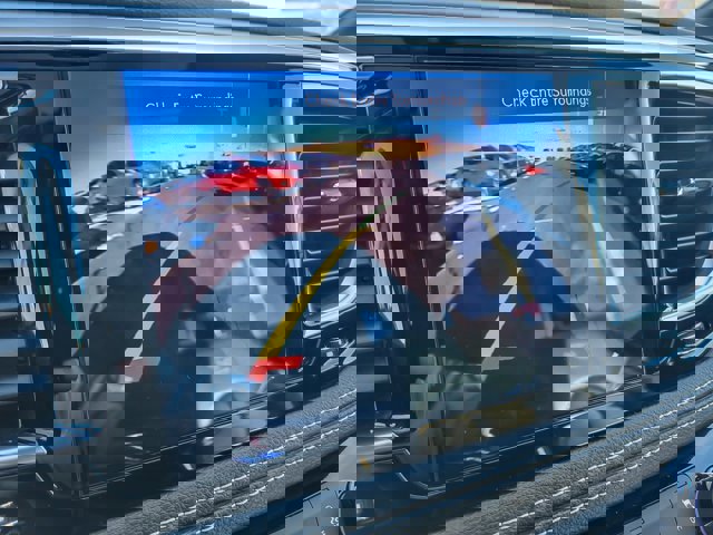 Used 2020 Chrysler Pacifica Limited image 16