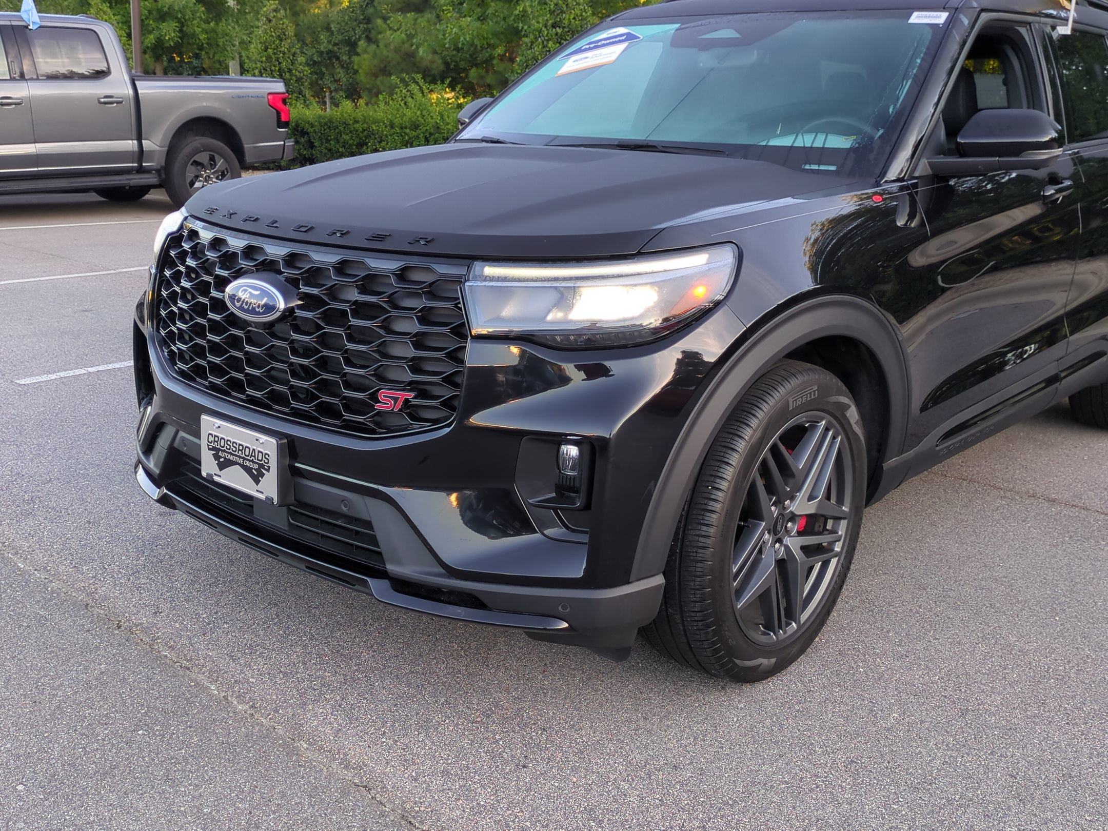 Certified 2025 Ford Explorer ST w/ Sun And Sound Package RWD image 10