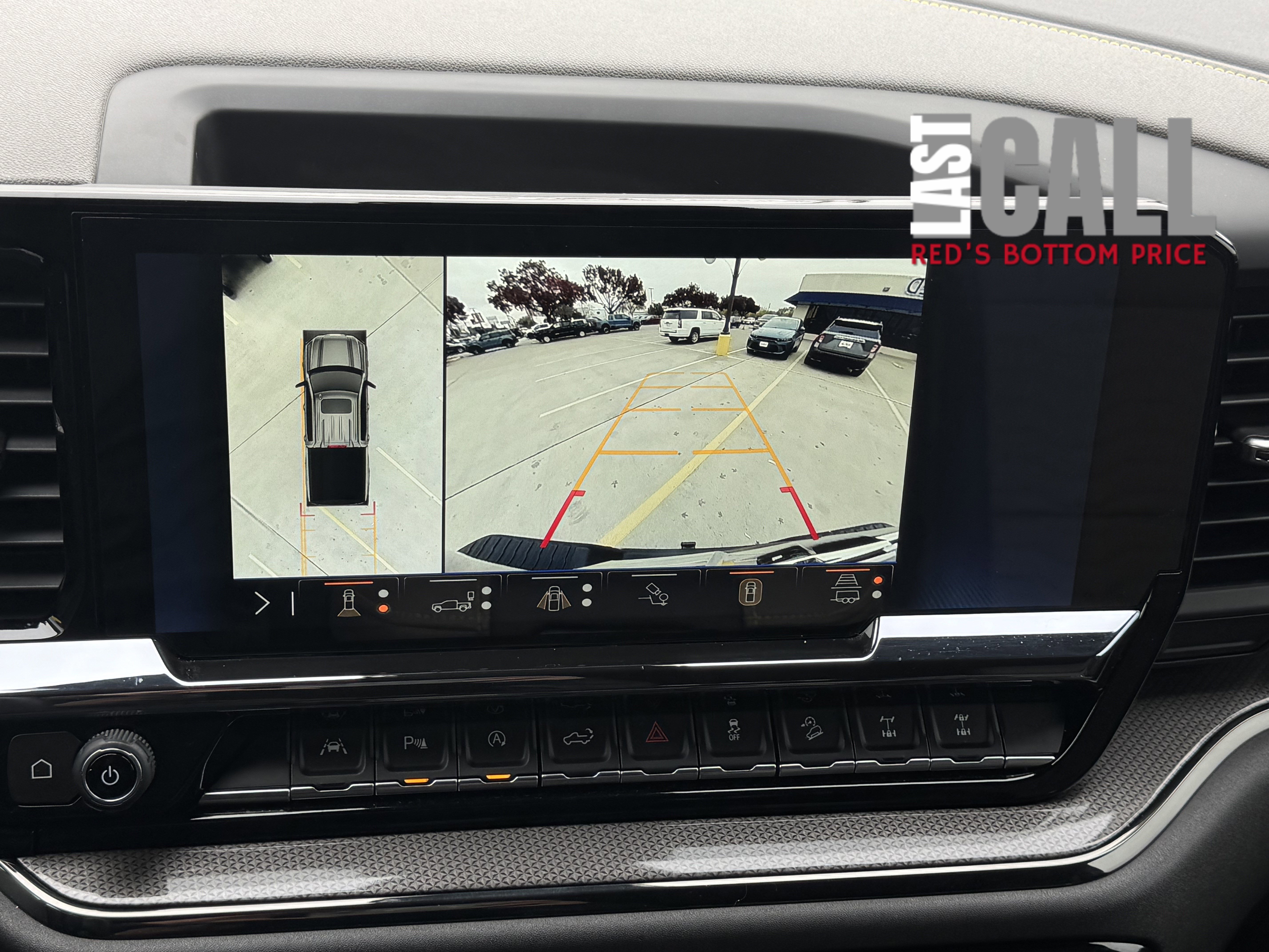 Used 2024 Chevrolet Silverado 1500 ZR2 w/ Technology Package image 27