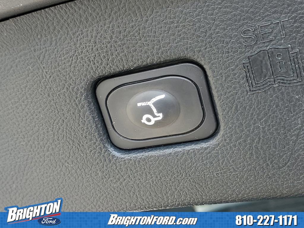 Certified 2023 Ford Edge SEL w/ Convenience Package image 9