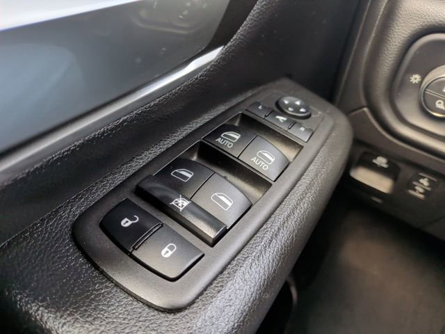Used 2023 RAM 1500 Big Horn AWD/4WD image 29