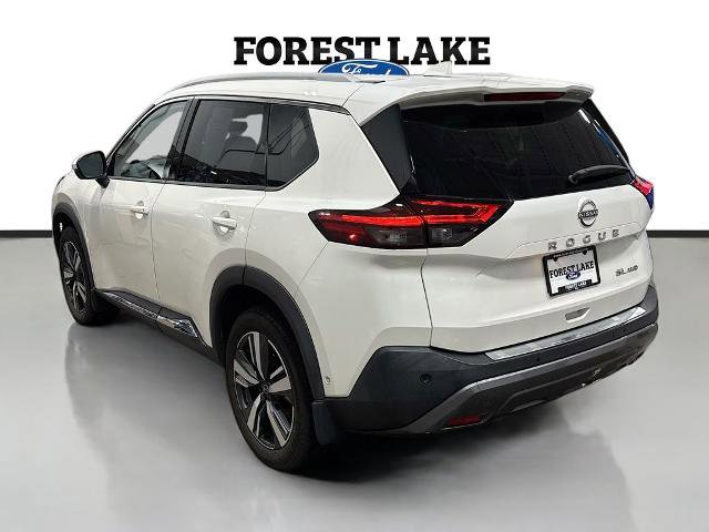 Used 2023 Nissan Rogue SL w/ SL Premium Package image 5
