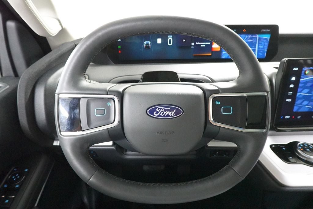 Certified 2025 Ford Expedition Active AWD/4WD image 14