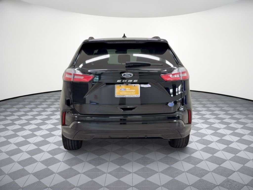 Certified 2023 Ford Edge ST-Line AWD/4WD image 11