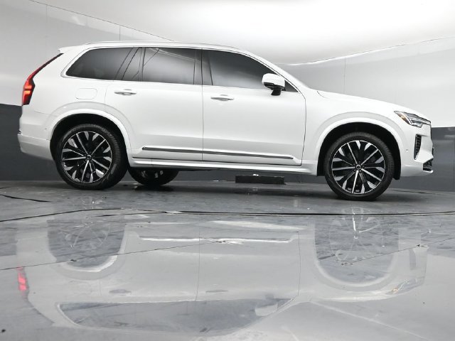 Used 2025 Volvo XC90 B6 Plus w/ Protection Package Premier AWD/4WD image 45