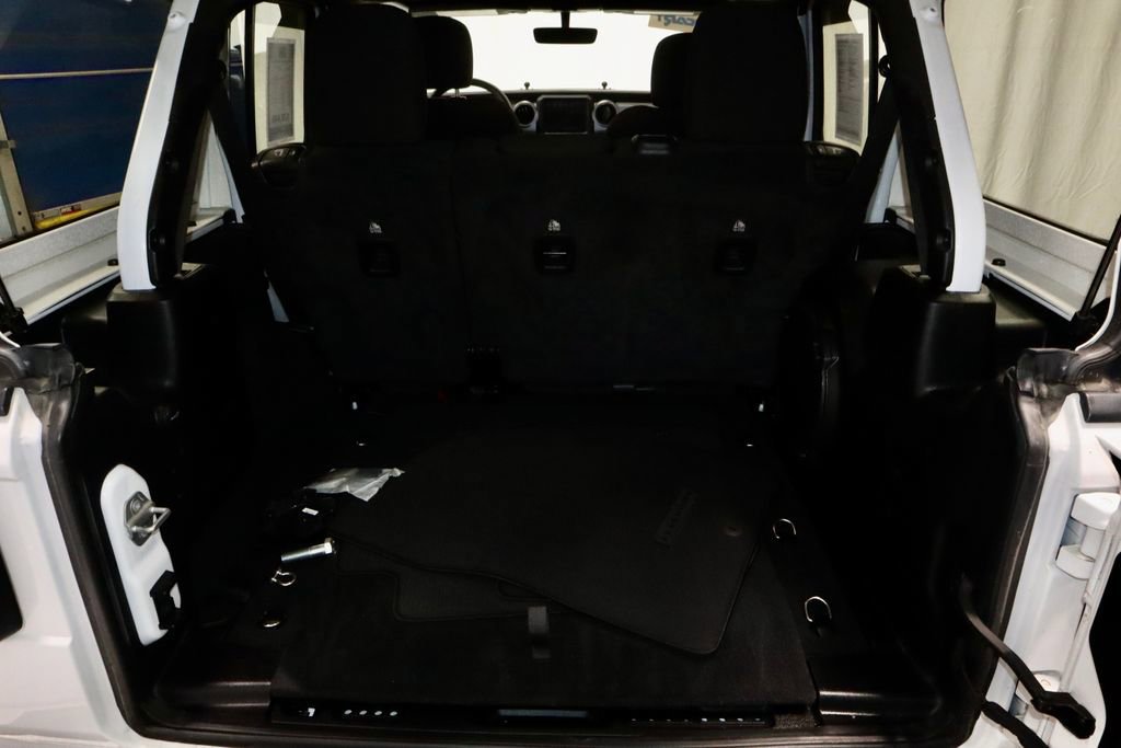 Used 2021 Jeep Wrangler Unlimited Sport AWD/4WD image 16