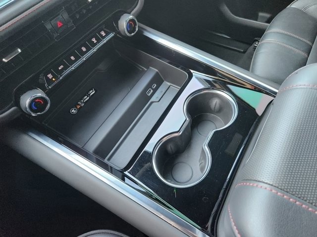 Used 2025 Chevrolet Tahoe RST w/ Comfort Package image 18