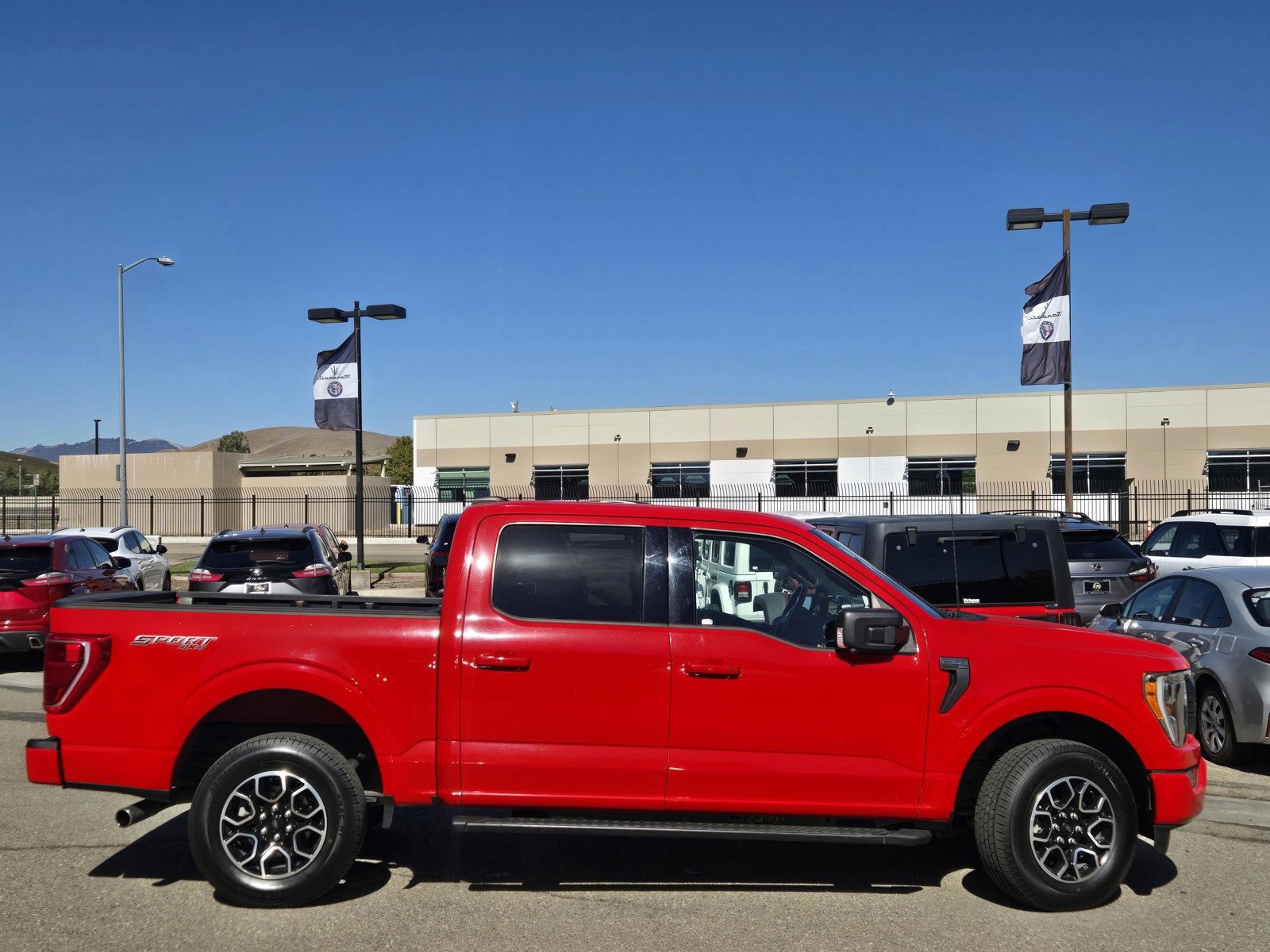 Certified 2022 Ford F150 XLT w/ Equipment Group 302A High image 6