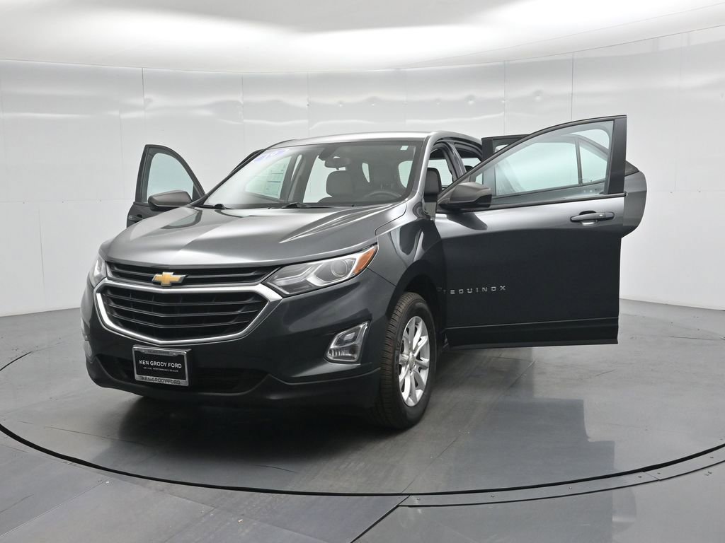 Used 2019 Chevrolet Equinox LS AWD/4WD image 28