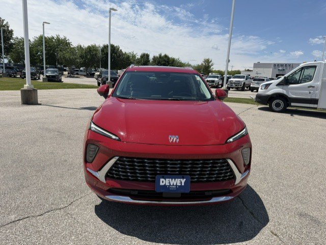 Used 2025 Buick Envision Avenir AWD/4WD image 2