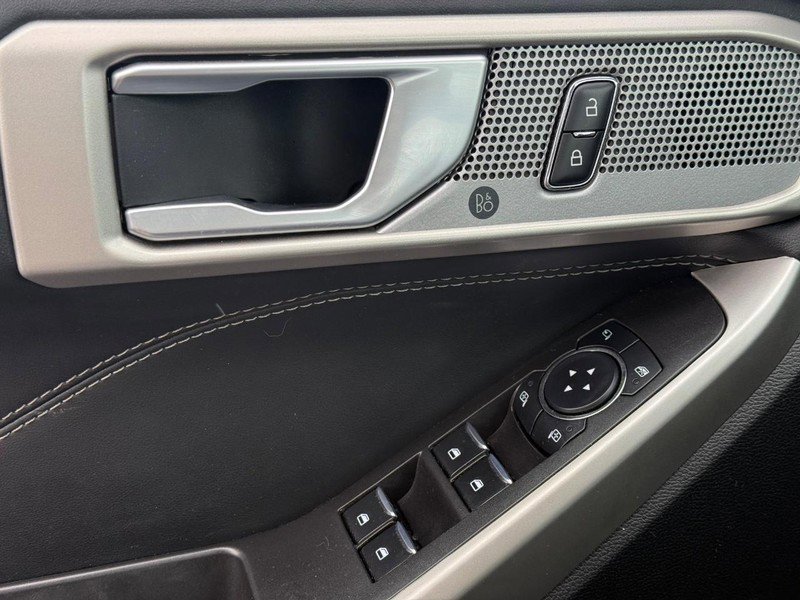 Certified 2023 Ford Explorer XLT w/ Equipment Group 202A image 25