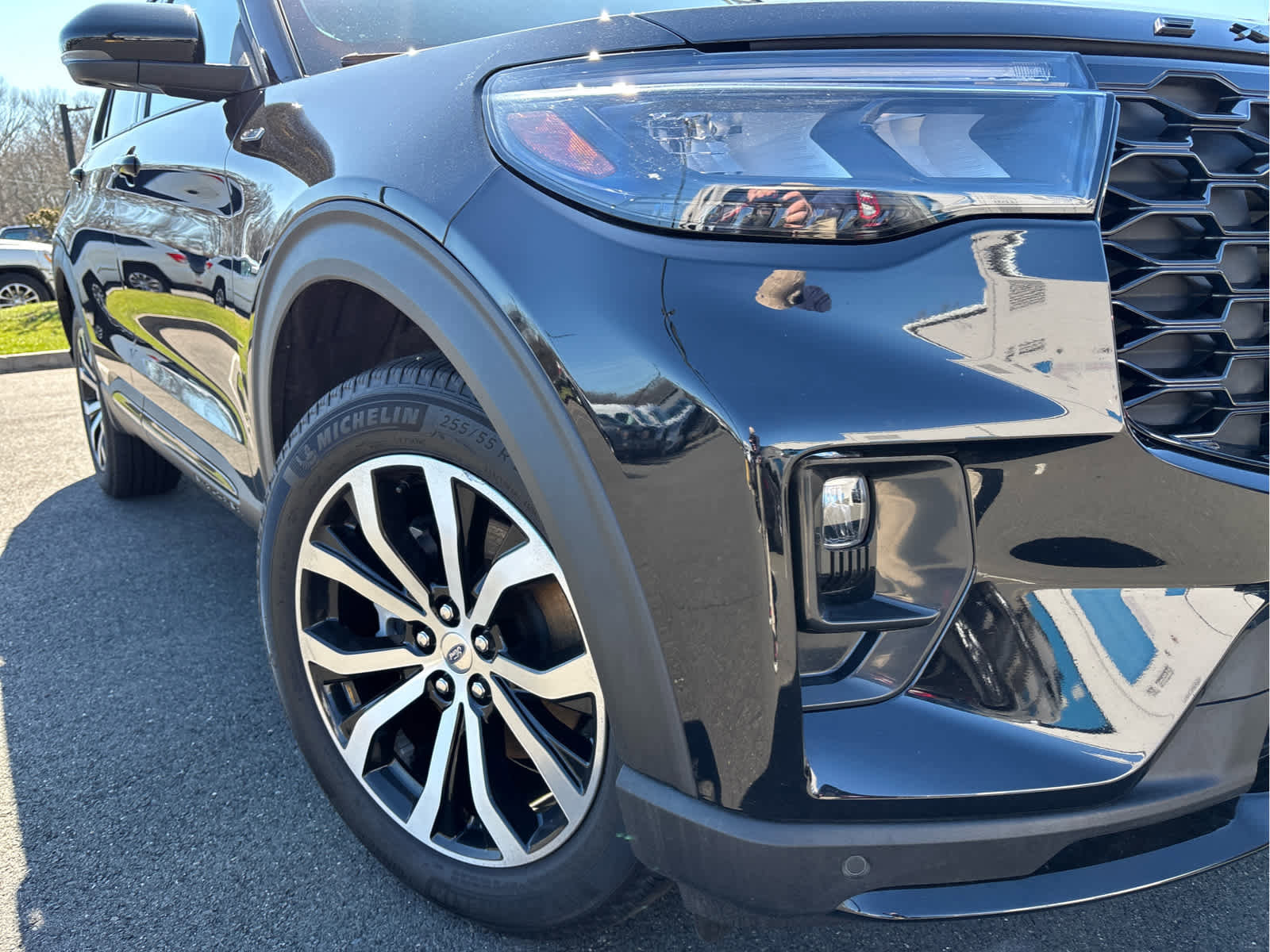 Certified 2025 Ford Explorer ST-Line image 33