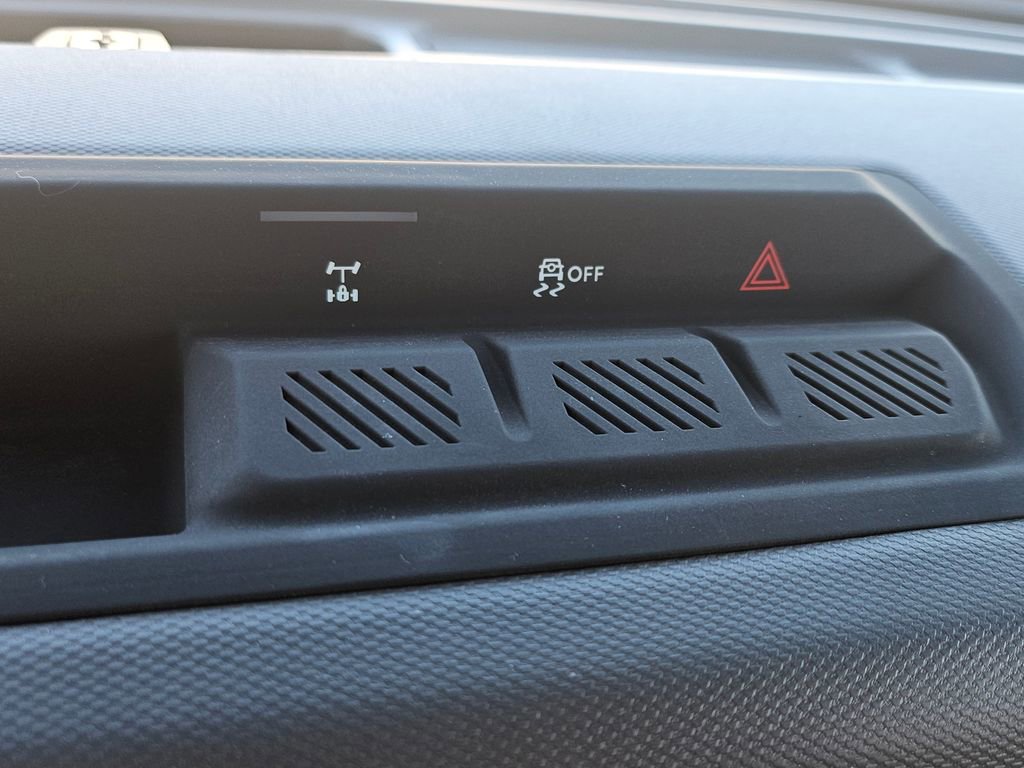 Certified 2024 Ford Bronco Black Diamond image 18