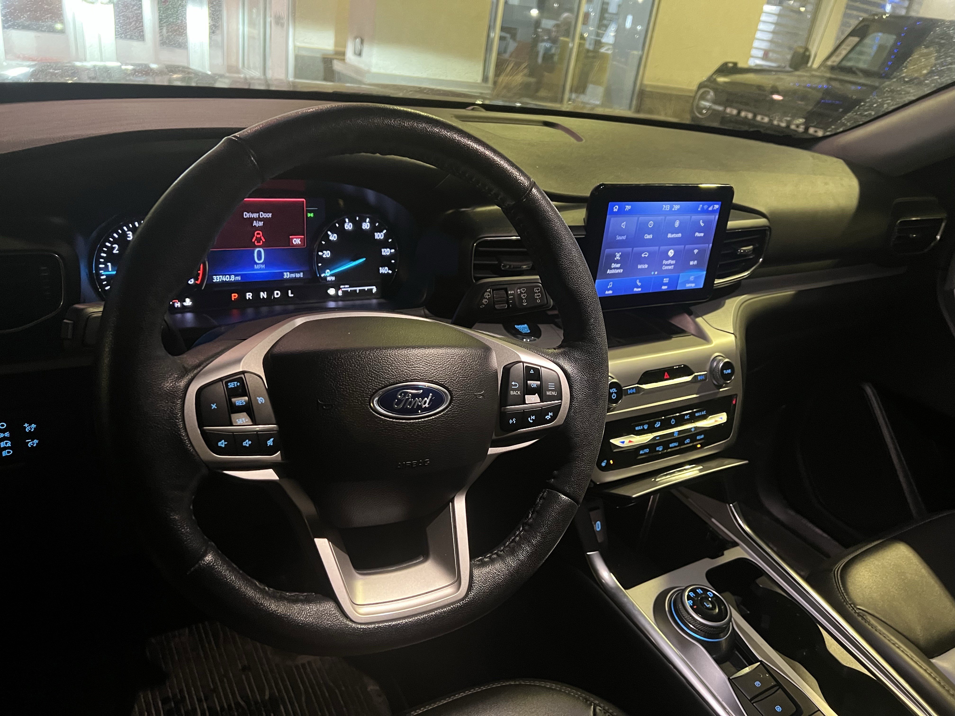 Certified 2022 Ford Explorer XLT w/ Equipment Group 202A image 6