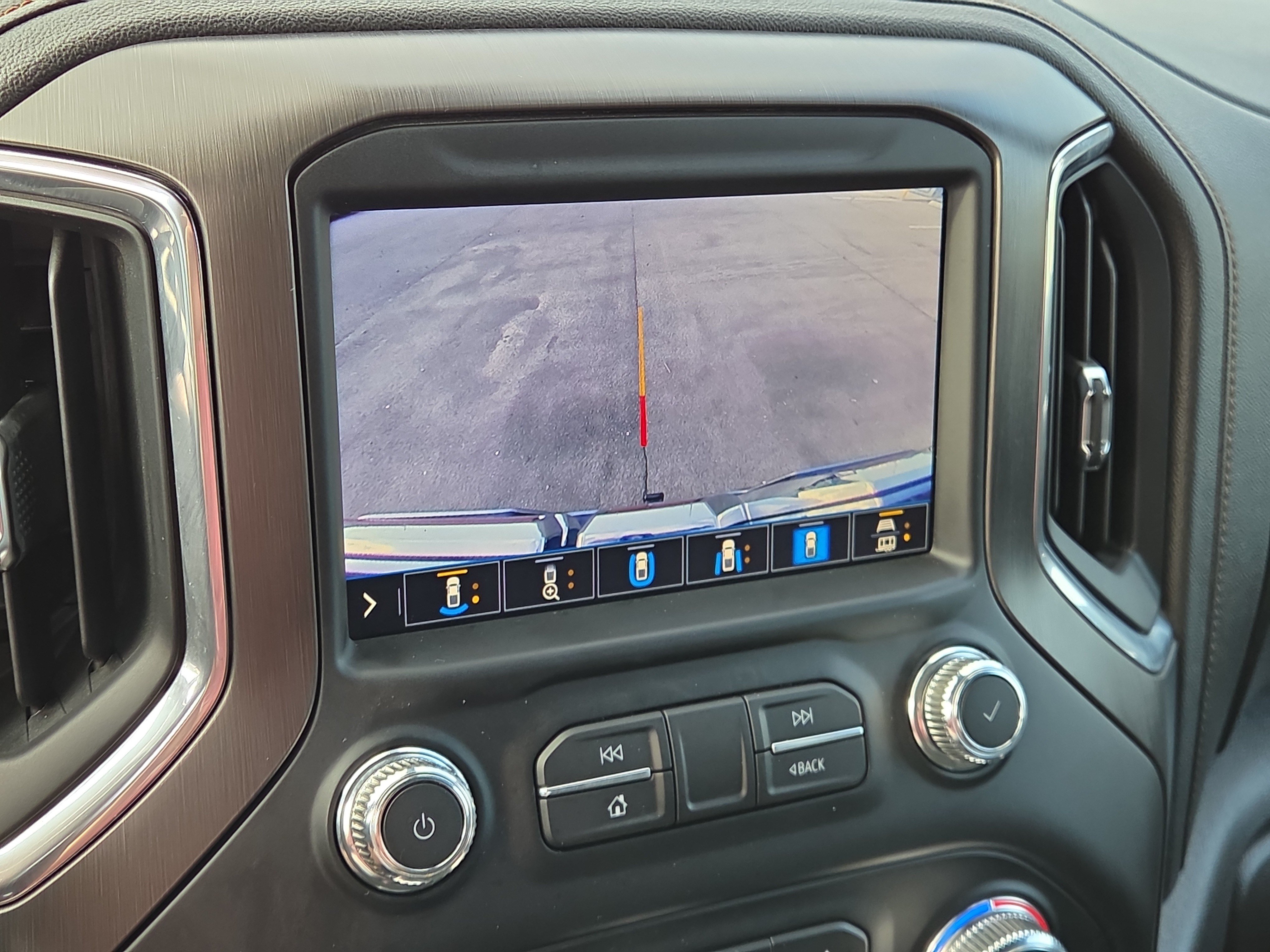 Used 2020 GMC Sierra 1500 AT4 w/ AT4 Premium Package AWD/4WD image 24