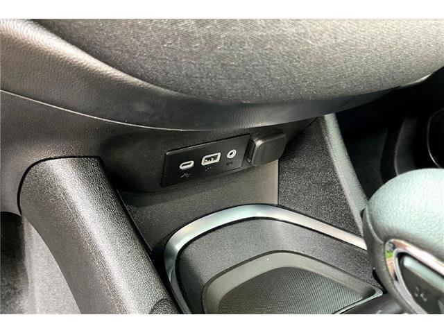 Used 2022 Chevrolet Malibu LT FWD image 18