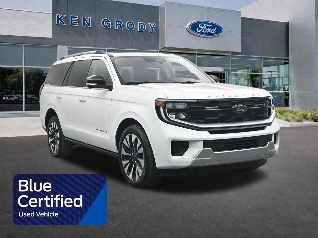 Certified 2025 Ford Expedition Platinum w/ Driver's Package
