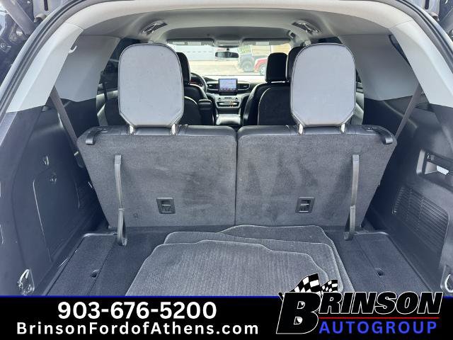 Certified 2023 Ford Explorer XLT w/ Equipment Group 202A RWD image 9