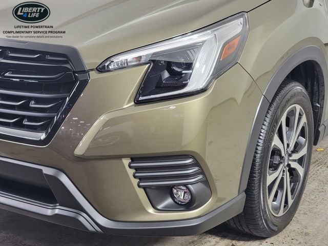 Used 2024 Subaru Forester Limited AWD/4WD image 9