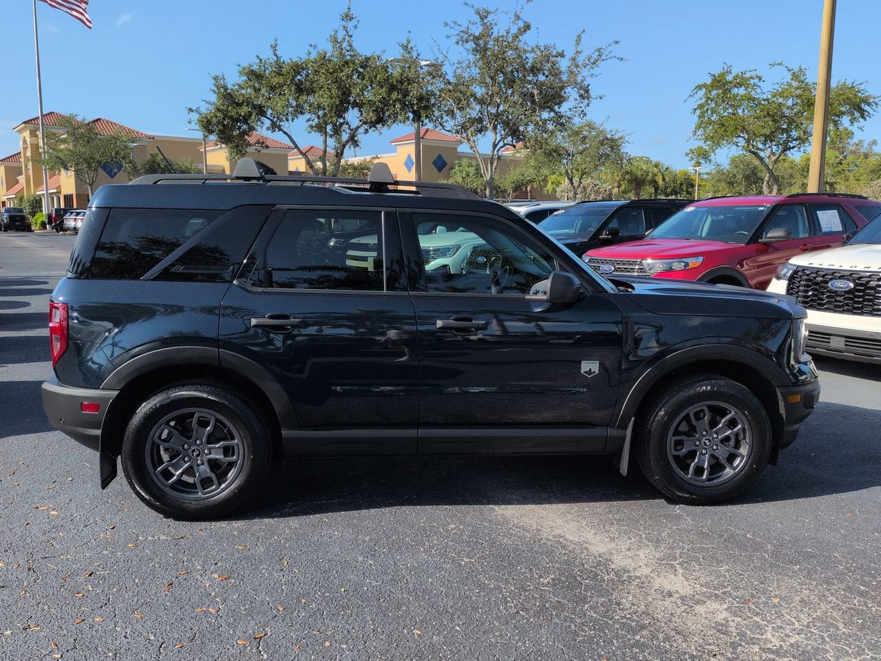 Certified 2023 Ford Bronco Sport Big Bend w/ Convenience Package AWD/4WD image 3