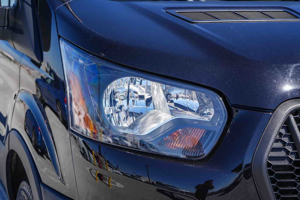 Certified 2025 Ford Transit 150 Low Roof RWD image 4