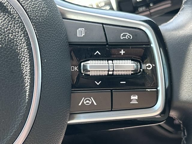 Used 2025 Kia Sorento SX FWD image 40