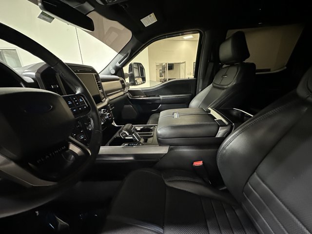 Certified 2025 Ford F150 Platinum w/ FX4 Off-Road Package AWD/4WD image 11