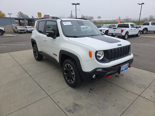 Used 2023 Jeep Renegade Trailhawk image 7