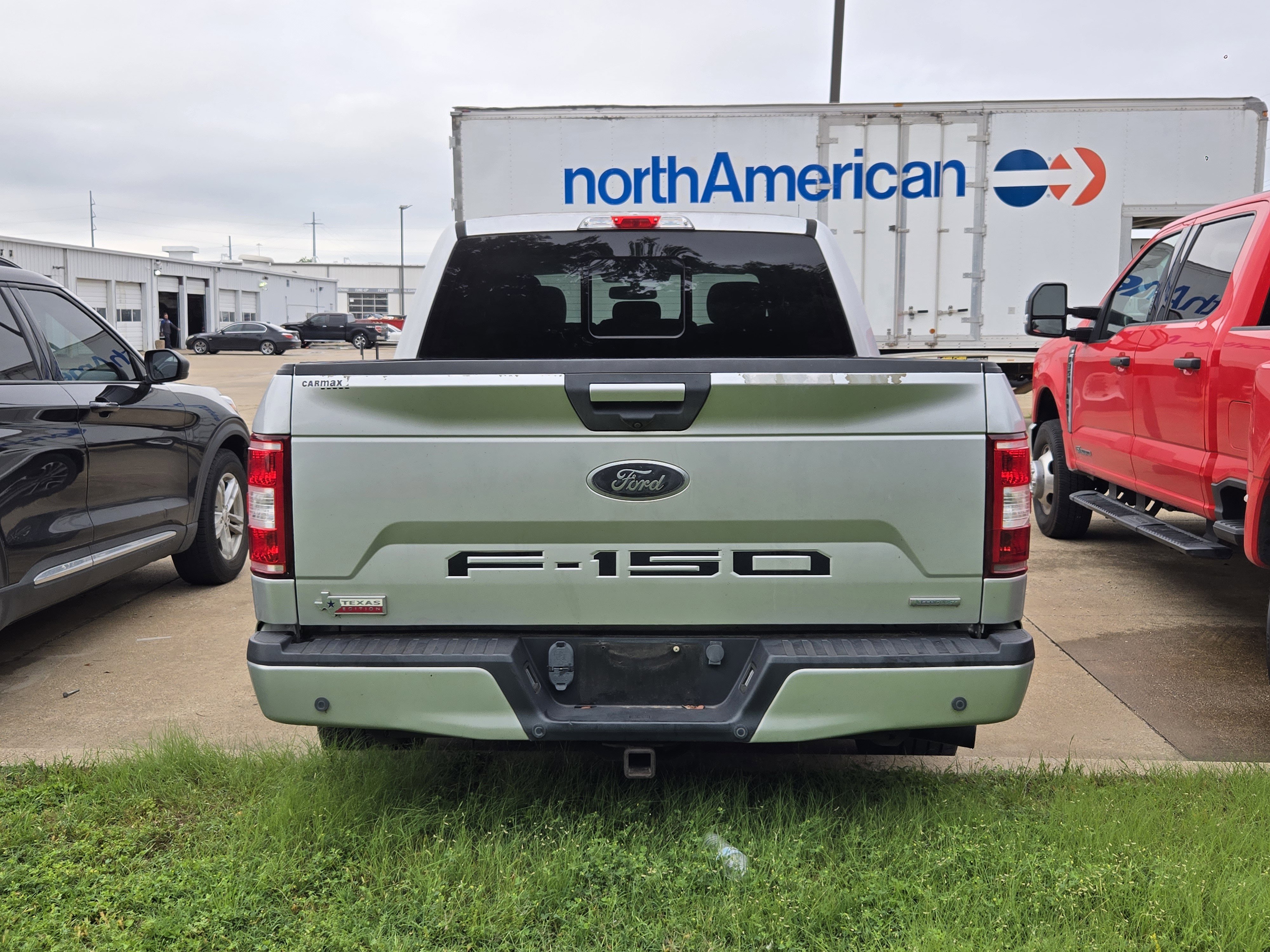 Certified 2018 Ford F150 XLT w/ Equipment Group 302A Luxury RWD image 5