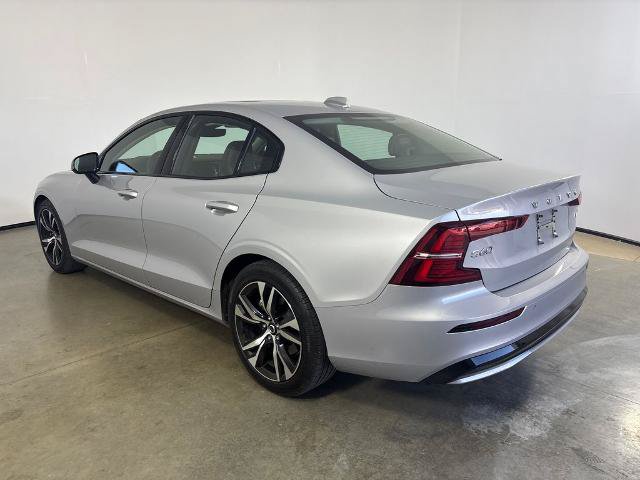 Used 2025 Volvo S60 B5 Core AWD/4WD image 7