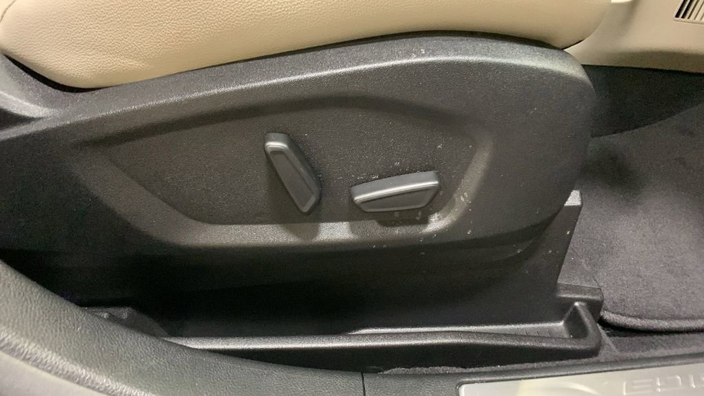 Certified 2023 Ford Edge Titanium w/ Equipment Group 301A image 14