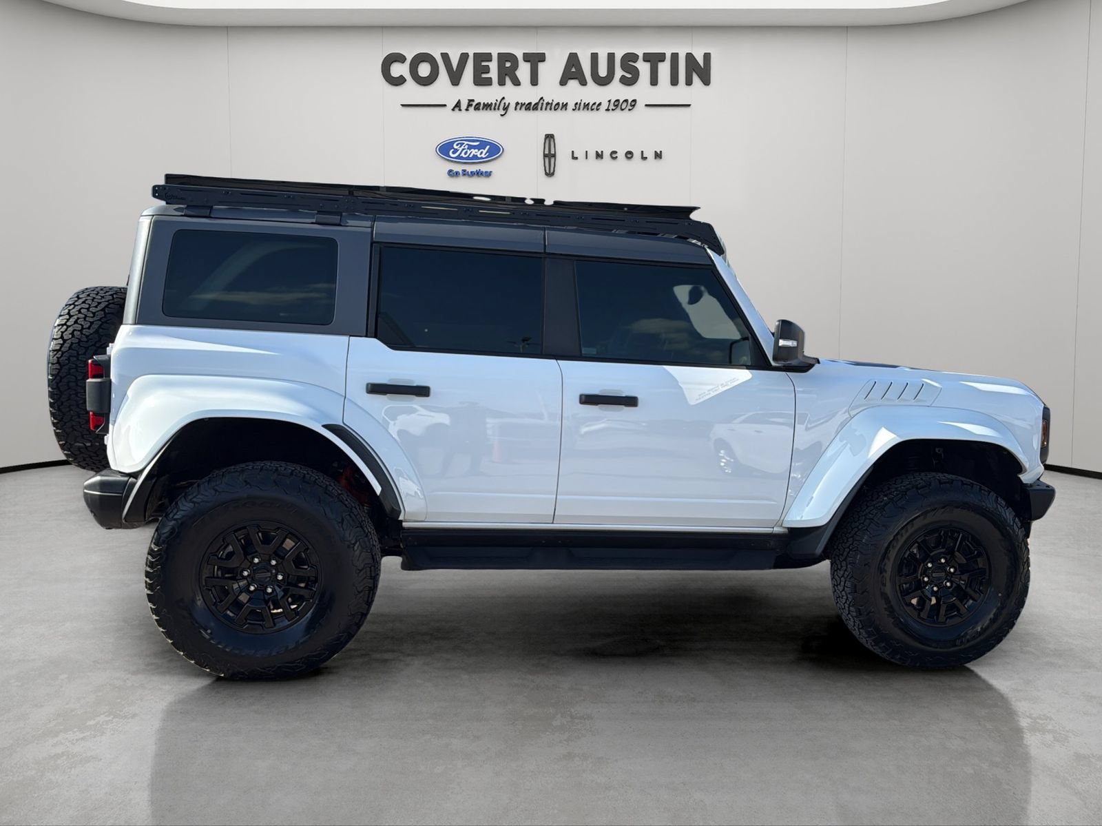 Certified 2024 Ford Bronco Raptor w/ Interior Carbon Fiber Pack 6 AWD/4WD image 7