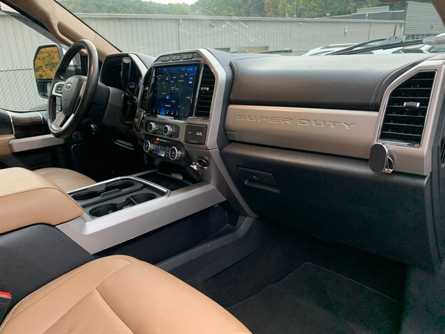Certified 2022 Ford F250 Lariat w/ Lariat Ultimate Package AWD/4WD image 13