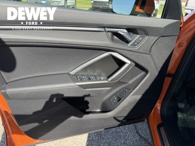 Used 2022 Audi Q3 2.0T Premium Plus AWD/4WD image 10
