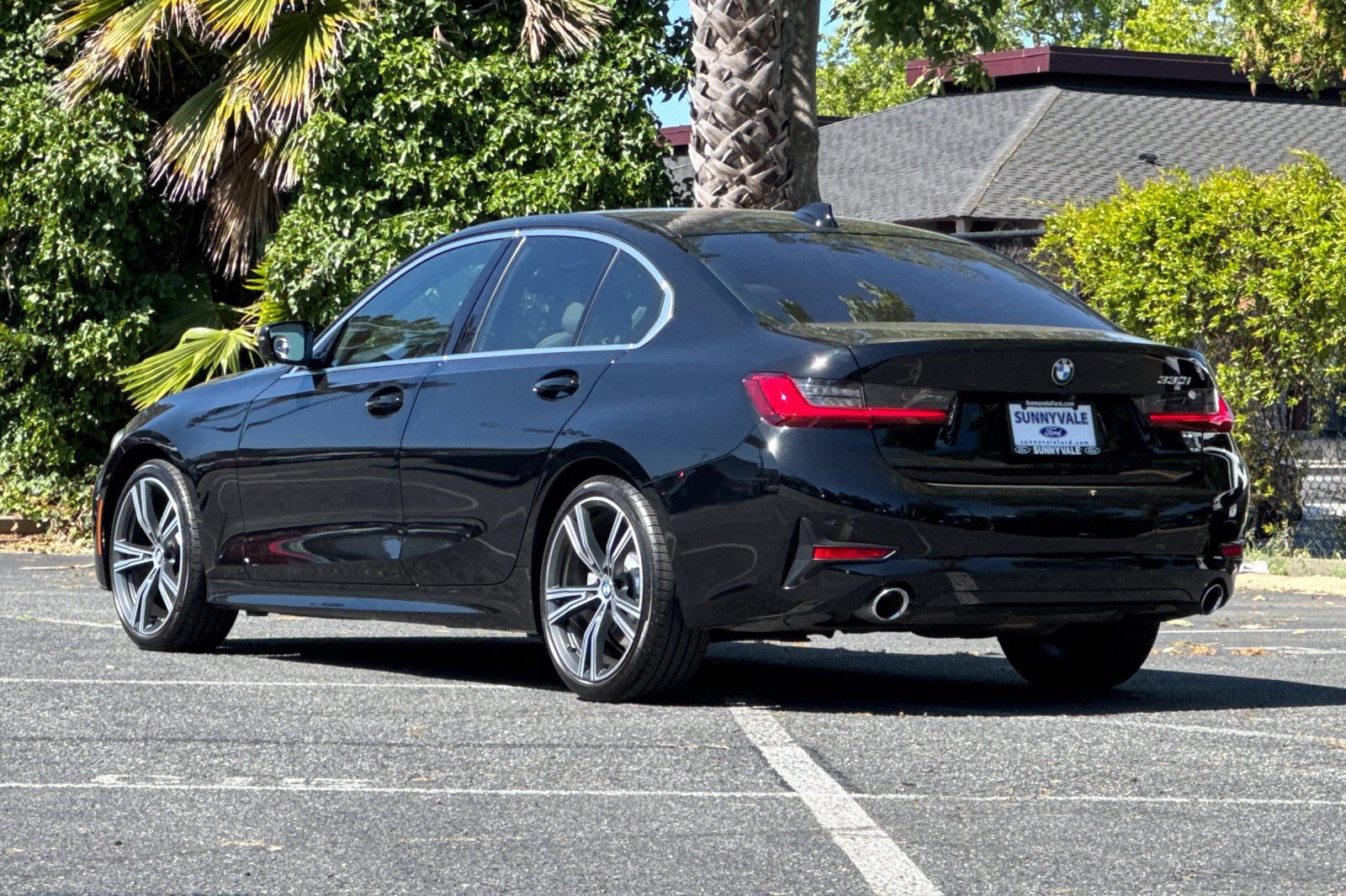 Used 2021 BMW 330i Sedan w/ Convenience Package RWD image 6
