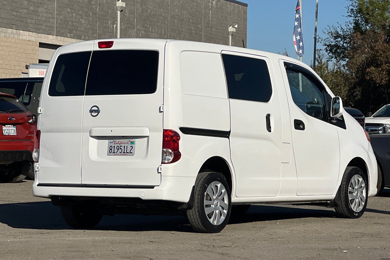 Used 2018 Nissan NV200 SV w/ Navigation Package FWD image 4
