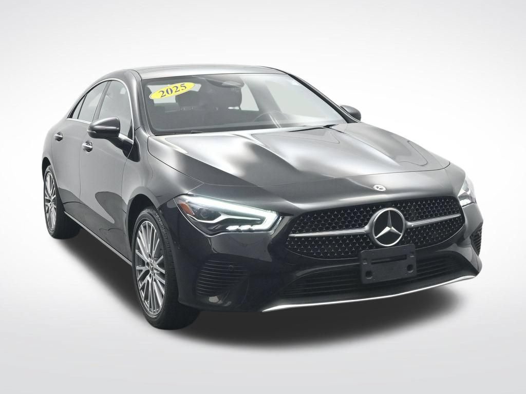 Used 2025 Mercedes-Benz CLA 250 image 3